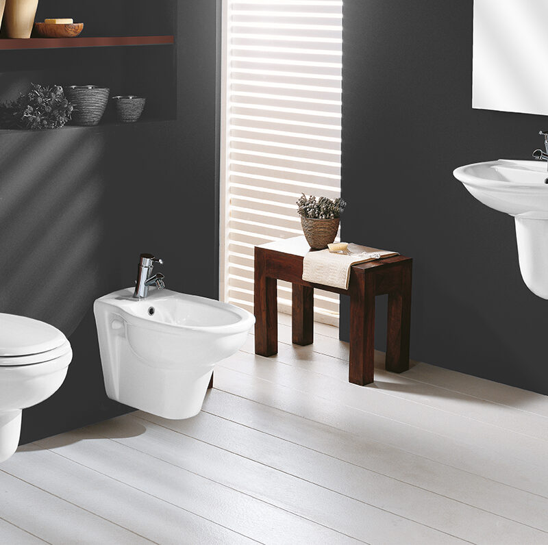 Sanitari In Ceramica Serie Karla